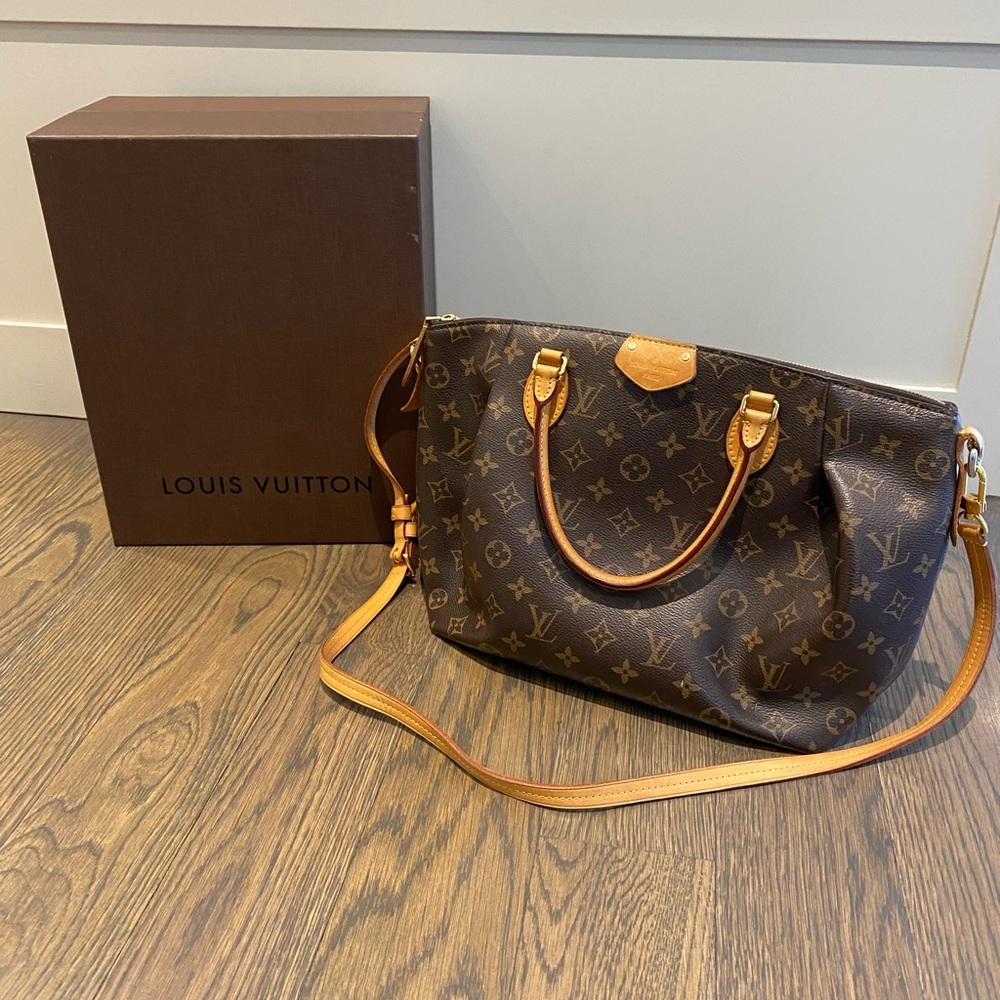 Louis Vuitton Monogram Turenne Bag
